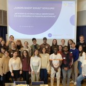 Gruppenfoto der internationalen Studierenden der Methodisch Interkulturellen Schulung im Dezember in Bonn